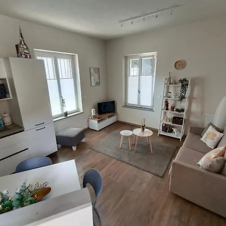 Santa Chiara Nuovo In Centro Di * ברה