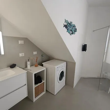 Santa Chiara Nuovo In Centro Di *